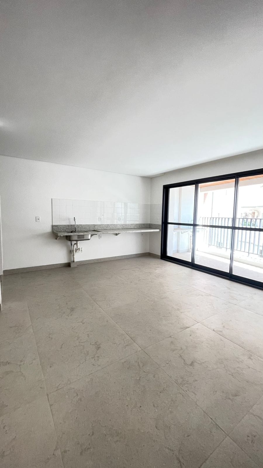 Imóvel para venda possui 121 metros quadrados com 3 quartos em Setor Oeste - Goiânia - GO