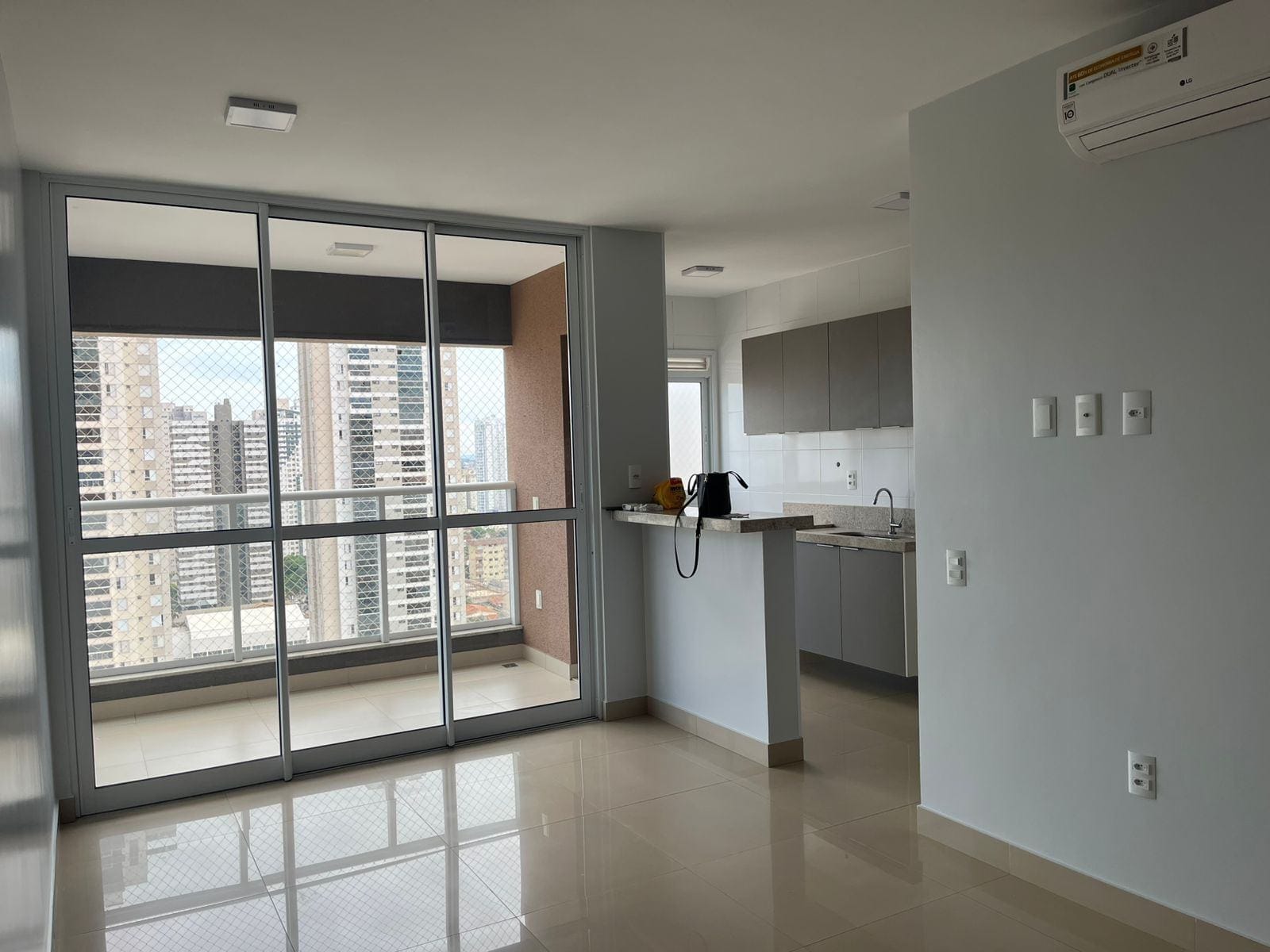 Apartamento para locação, Setor Bueno, Goiânia, GO