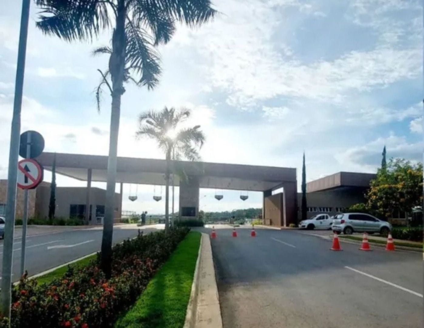 Terreno à venda, 360 m² por R$ 379.900 - Jardins Bolonha - Senador Canedo/GO
