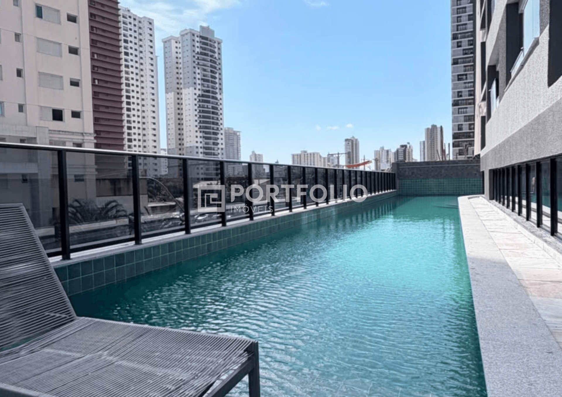 Apartamento à venda 85m² GYRO 02 Setor Serrinha, Goiânia.
