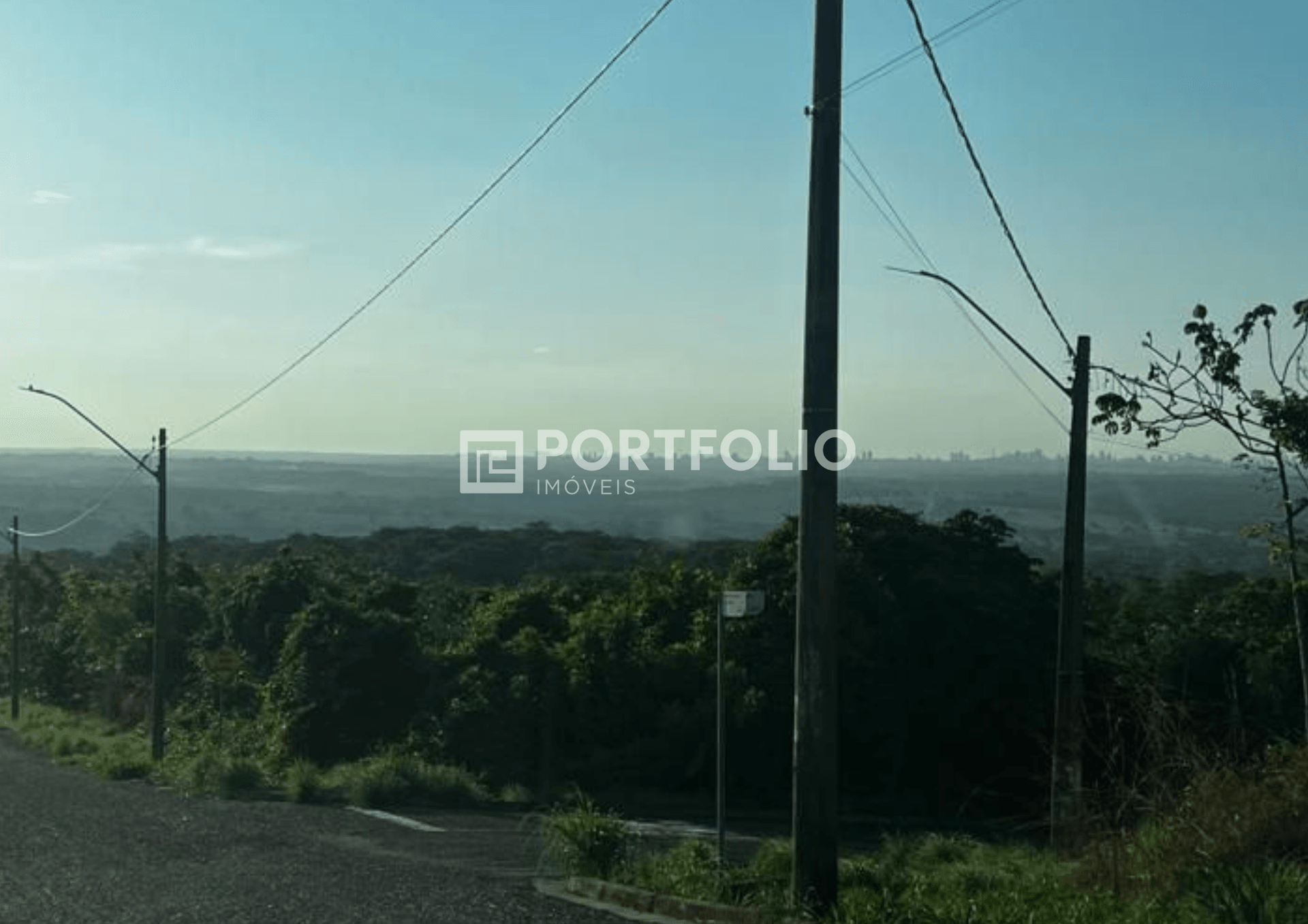 Lote à venda de esquina no Mansões Morumbi, Senador Canedo, GO