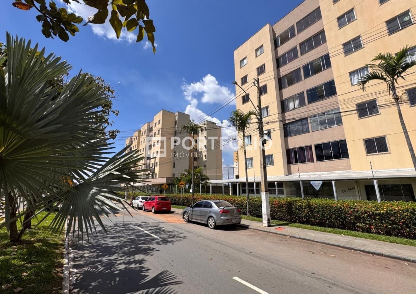 Apartamento à venda com 3 quartos no Jardim Luz, Aparecida de Goiânia, GO