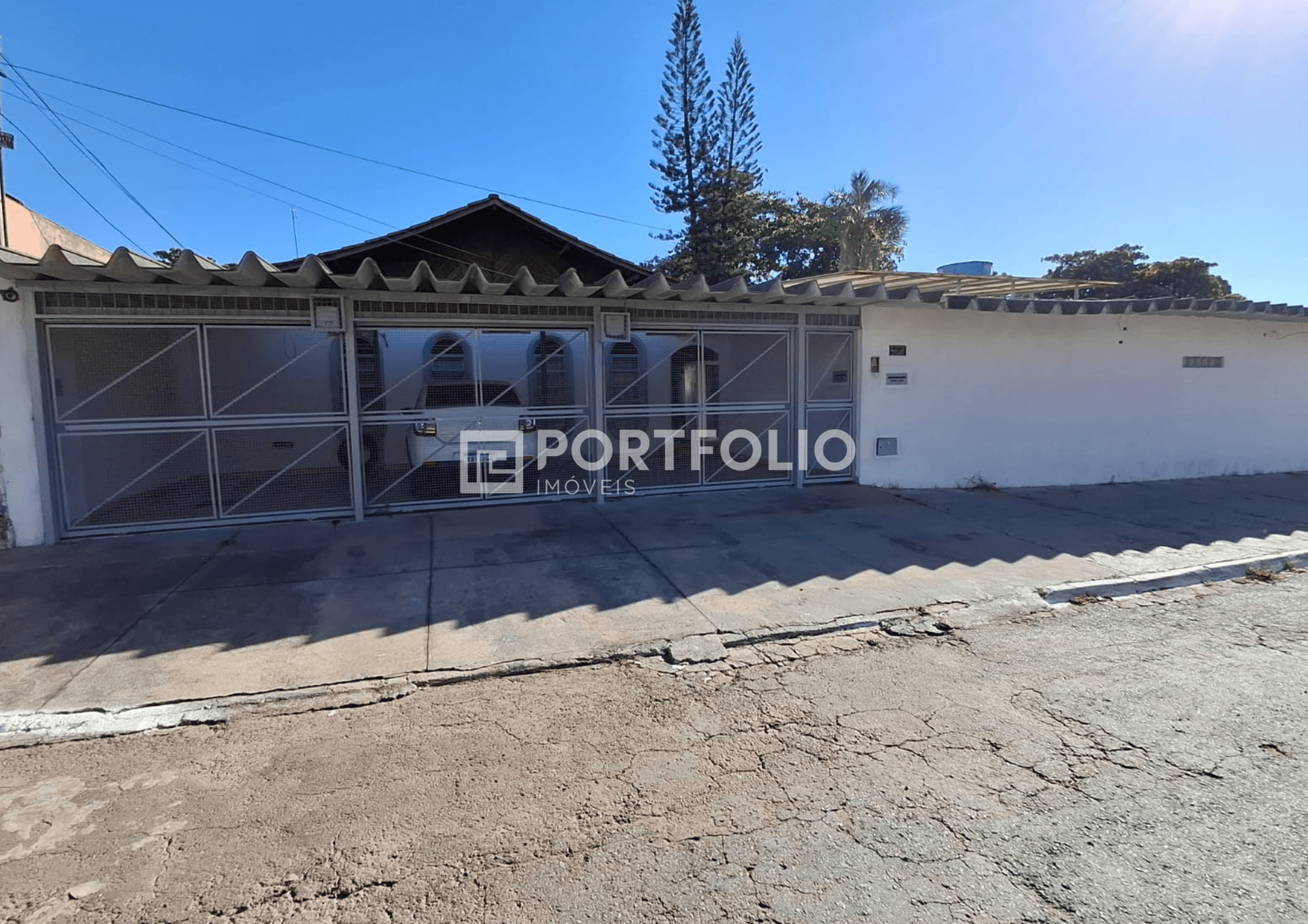 Casa à venda com 3 quartos/1 suíte no Jardim América, Goiânia, GO