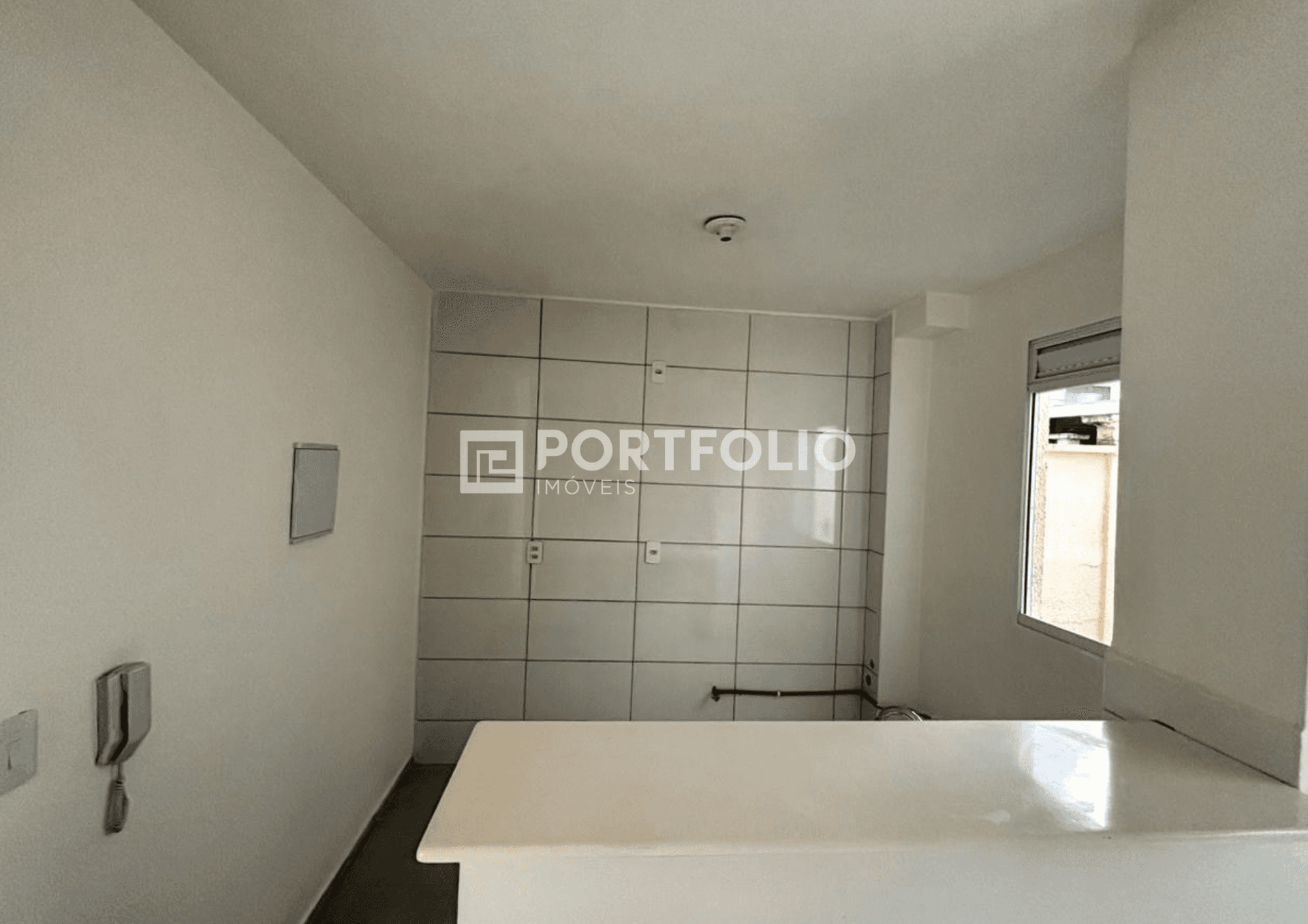 Apartamento à venda com 2 quartos no Setor Lorena Parque, Goiânia, GO