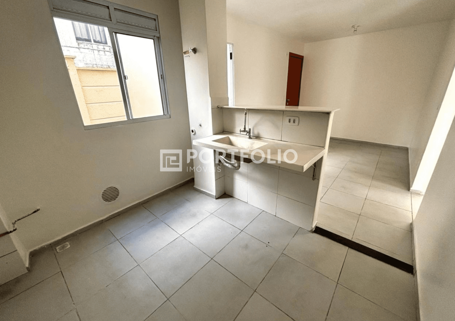Apartamento à venda com 2 quartos no Setor Lorena Parque, Goiânia, GO