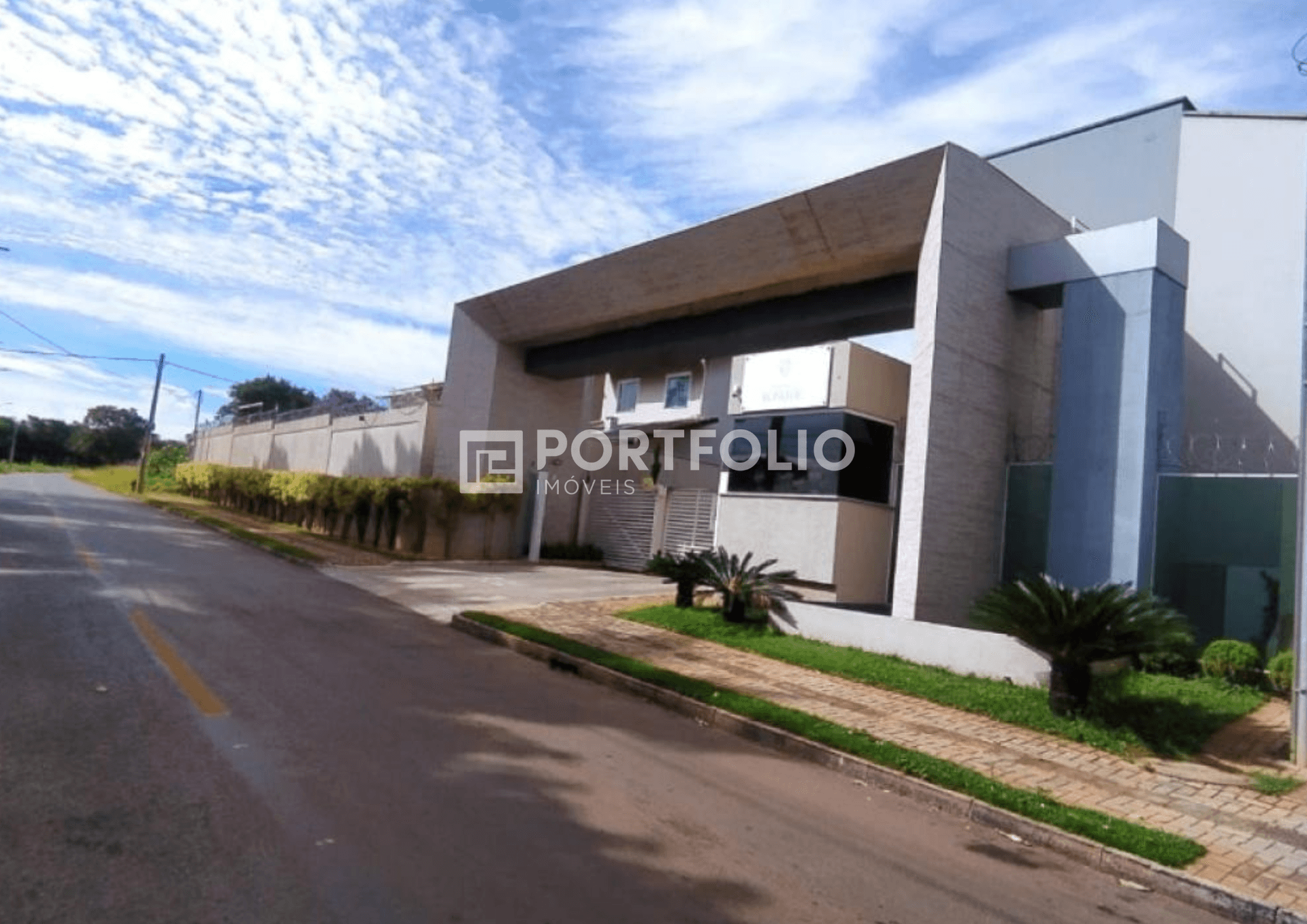 Sobrado à venda com 3 quartos no Condomínio Reserva do Bosque, Goiânia, GO